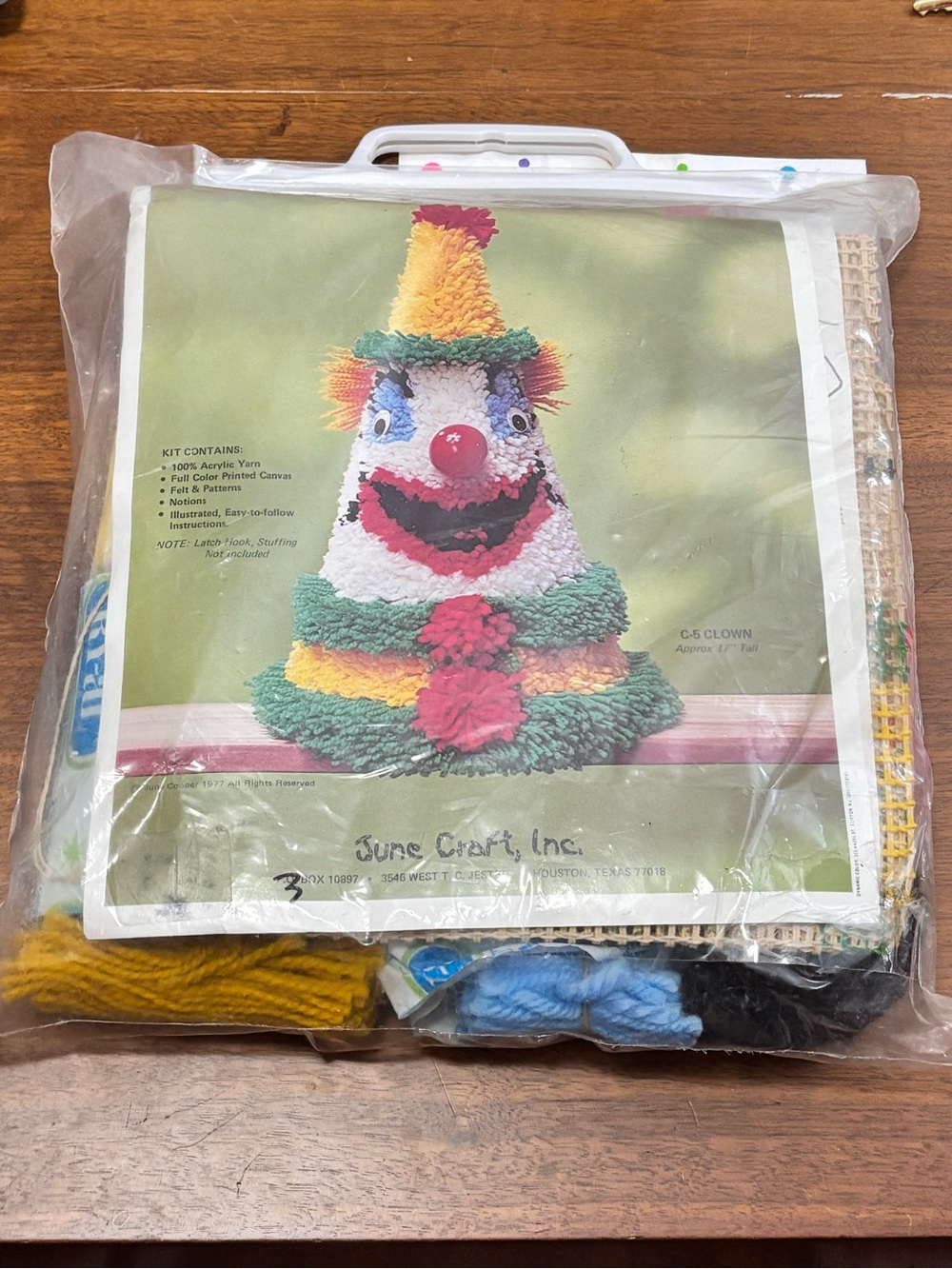 Vintage 1977 June Craft, Inc. C-5 Clown latch hook kit, original unopened